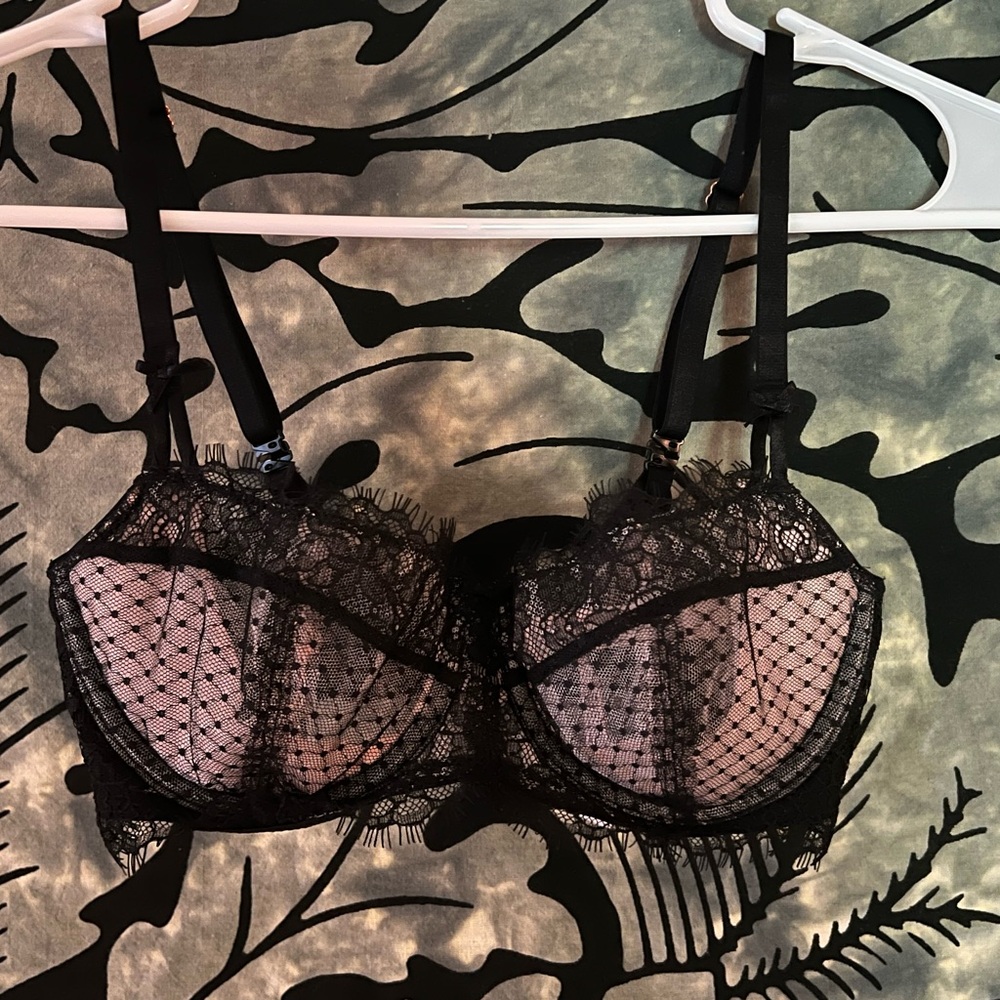 Victoria's Secret Black Lace Balconette Bra Dream Angels push-up, without paddin